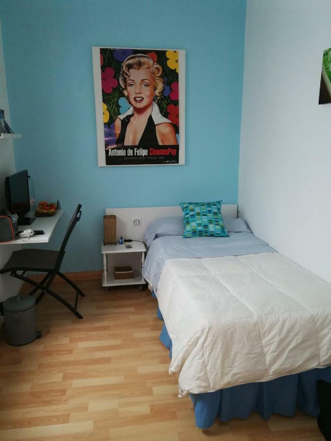 Habitacion Junto Torres Serranos Valência Quarto foto